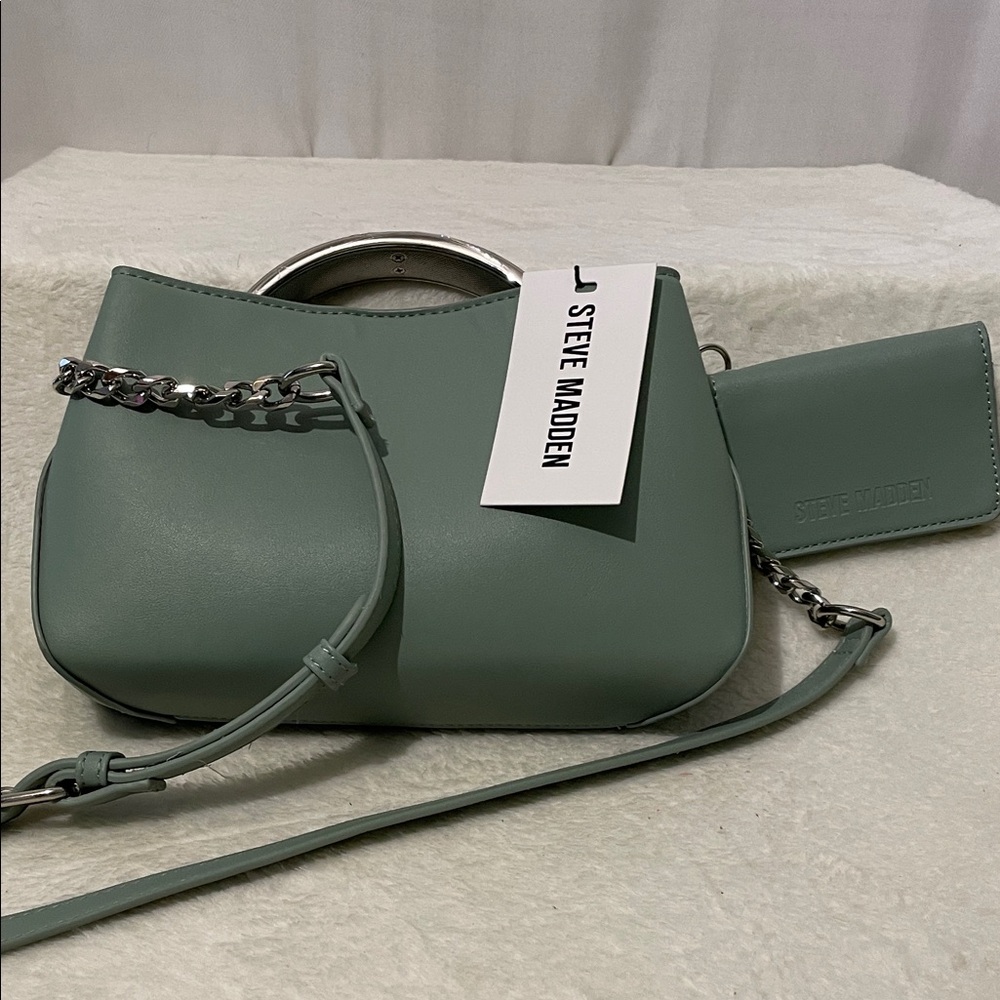 Steve Madden Sage Crossbody Bag with Chain Strap